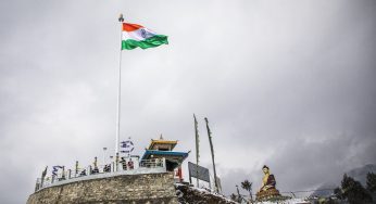 CM Khandu hoists the second highest national flag of 104 feet in Tawang, Arunachal Pradesh