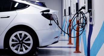 Centre Pushes for Rapid Expansion of EV Charging Network Under ₹2,000 Crore PM E-Drive Scheme