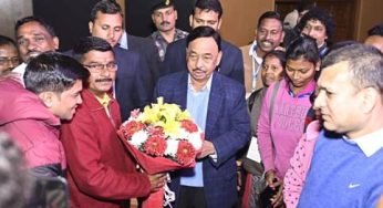 Union Minister Shri Narayan Rane Engages with PM Vishwakarma Scheme Beneficiaries at Republic Day Parade 2024