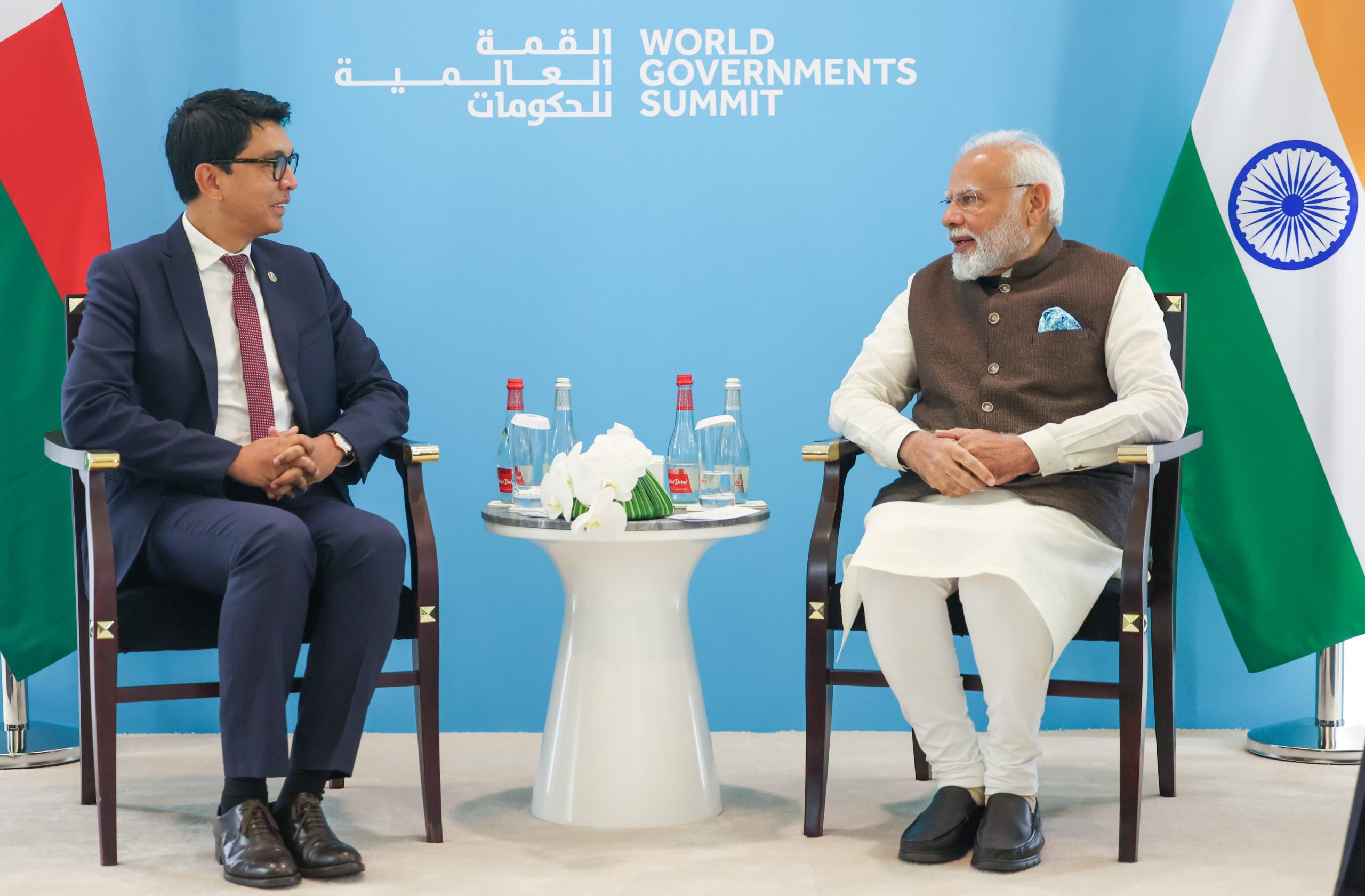 PM Modi Holds First Meeting with Madagascar President Andry Rajoelina at World Governments Summit
