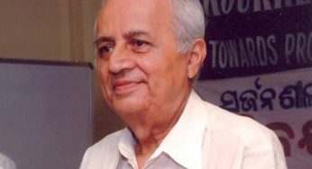 Remembering Literary Luminary: CM Naveen Patnaik Mourns Satakadi Hota’s Demise