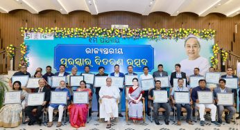 Odisha Chief Minister Presents 153 Awards for Healthcare Excellence