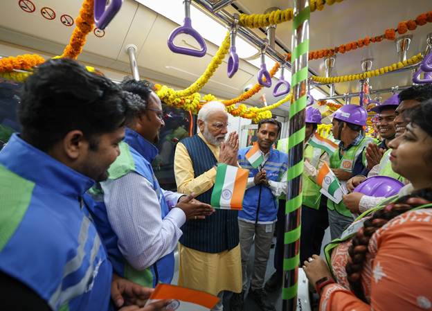 Prime Minister Modi Inaugurates Multiple Metro Projects Across India