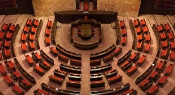 Prominent Political Leaders Inducted into Rajya Sabha: Sonia Gandhi, Ashwini Vaishnaw Among 14 Sworn In