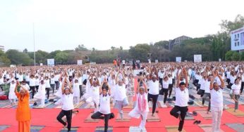 Thousands Gather for Yoga Mahotsav in Pune as Countdown to International Day of Yoga Begins