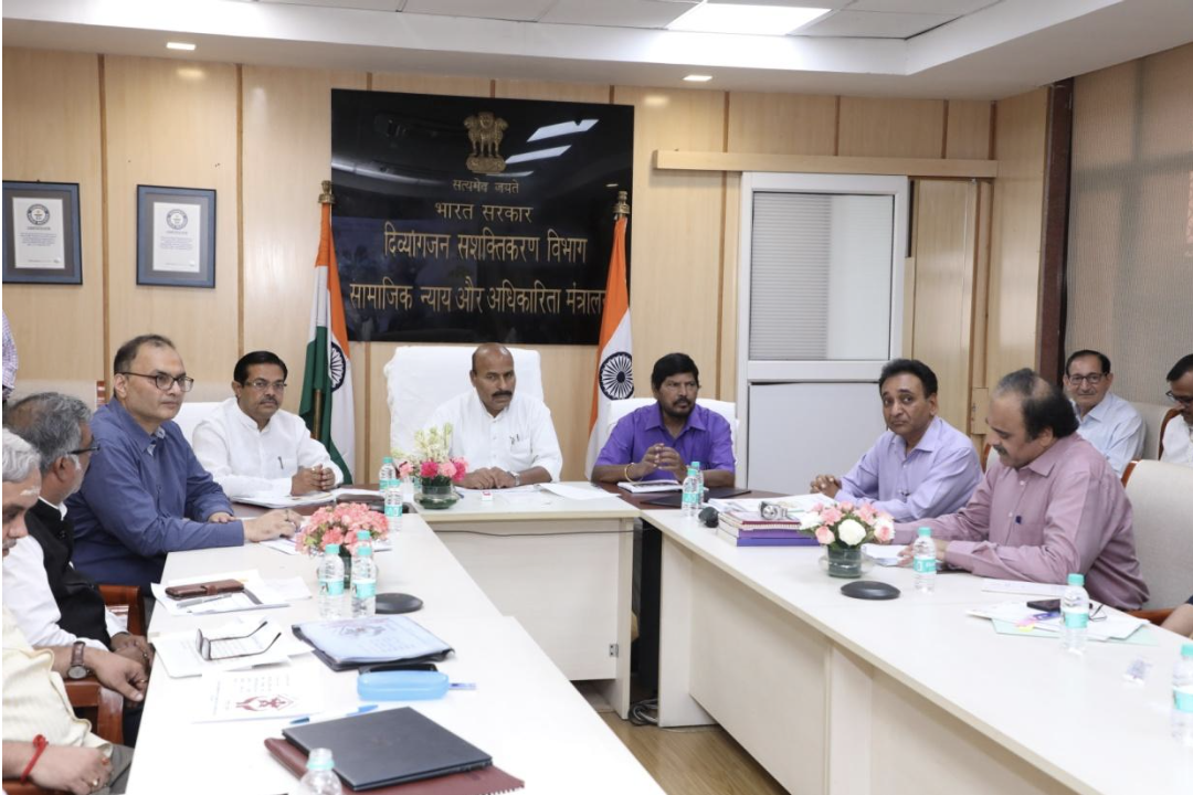 Union Minister Dr. Virendra Kumar Reviews Progress, Sets Strategic Goals for Next 100 Days