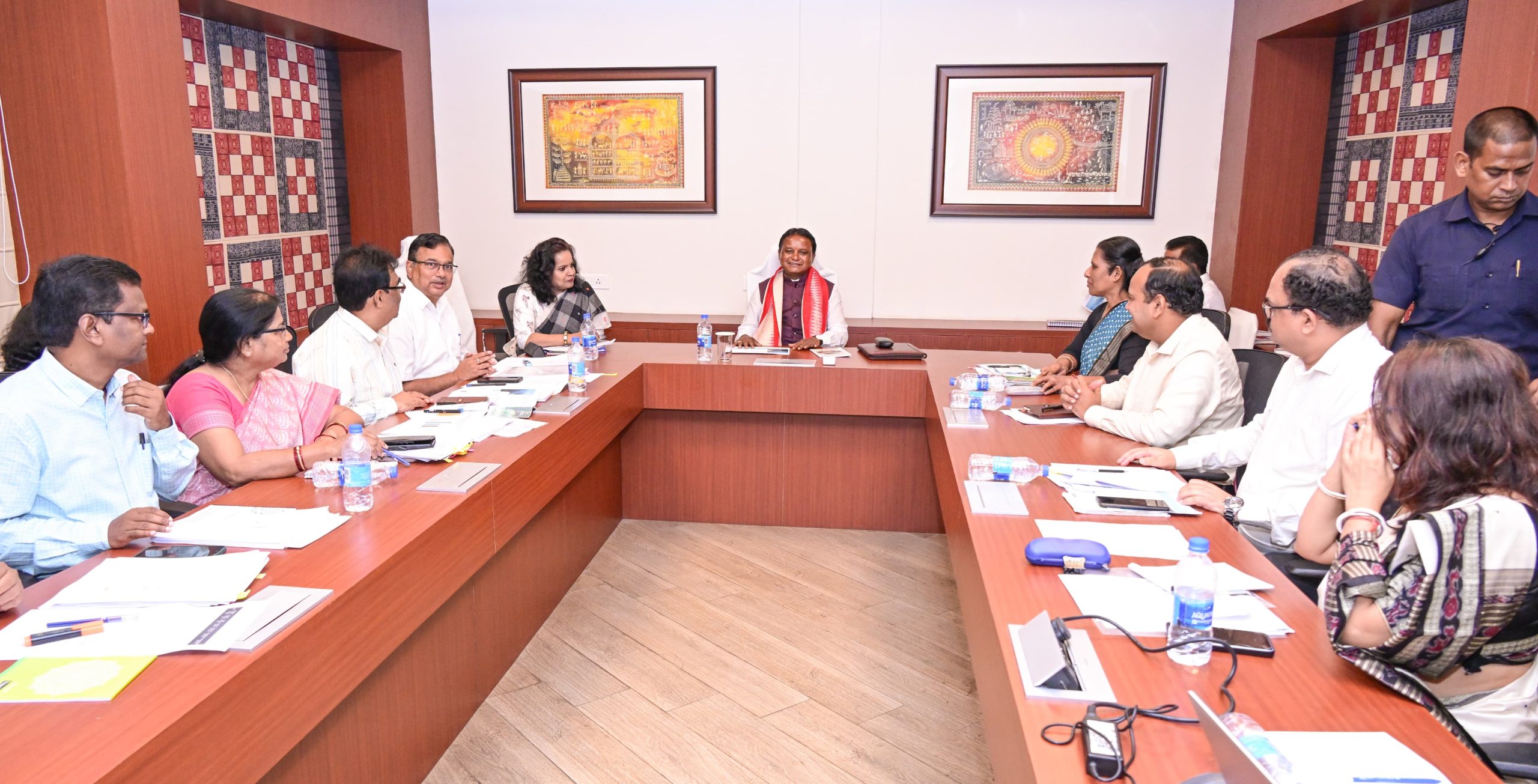 CM Mohan Charan Majhi Emphasizes People-Oriented Budget