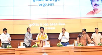 Odisha H&UD Minister Stresses on Implementation of Metro Rail Scheme