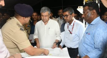Railway Minister Ashwini Vaishnaw Reviews Rath Yatra Preparations at Puri Railway Station