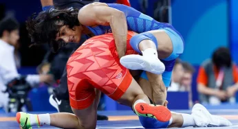 Wrestler Vinesh Phogat Stuns Defending Champion Yui Susaki