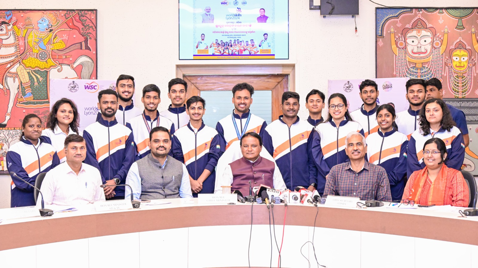Odisha CM Felicitates WorldSkills Lyon 2024 Participants, Announces Skill Development Movement