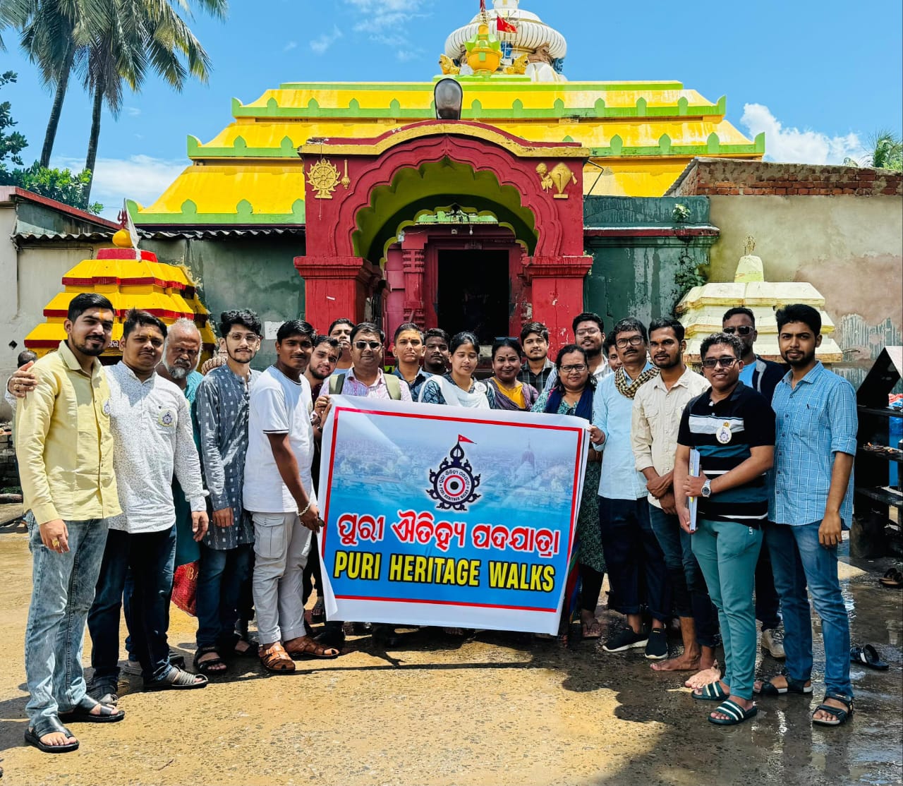 Puri Heritage Walks Hosts Second Exploration of Sacred Sites, Unveils Rich Cultural Legends