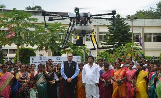 Union Secretary Reviews Drone Technology for Fisheries Management at ICAR-CIFRI