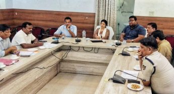 Principal Secretary Usha Padhee Reviews Street Vendor Rehabilitation Efforts in Puri