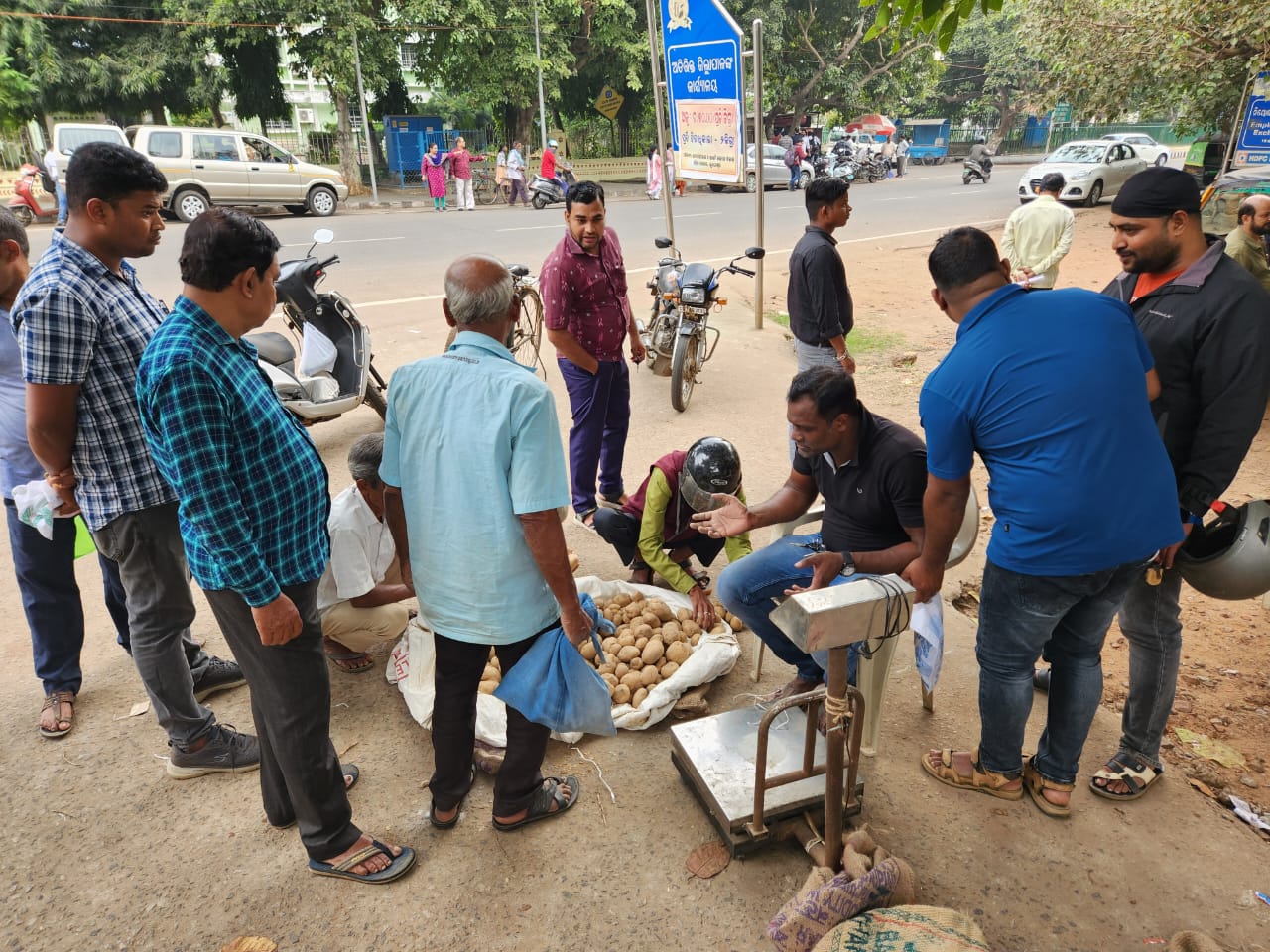Odisha Govt Intervenes to Provide Potatoes at ₹30 Amid Shortage