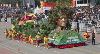 Ministry of Tribal Affairs Wins Best Tableau Award at 76th Republic Day Parade