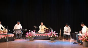 Odissi Fraternity Pays Tribute to Guru Kelucharan Mohapatra on His 99th Birth Anniversary