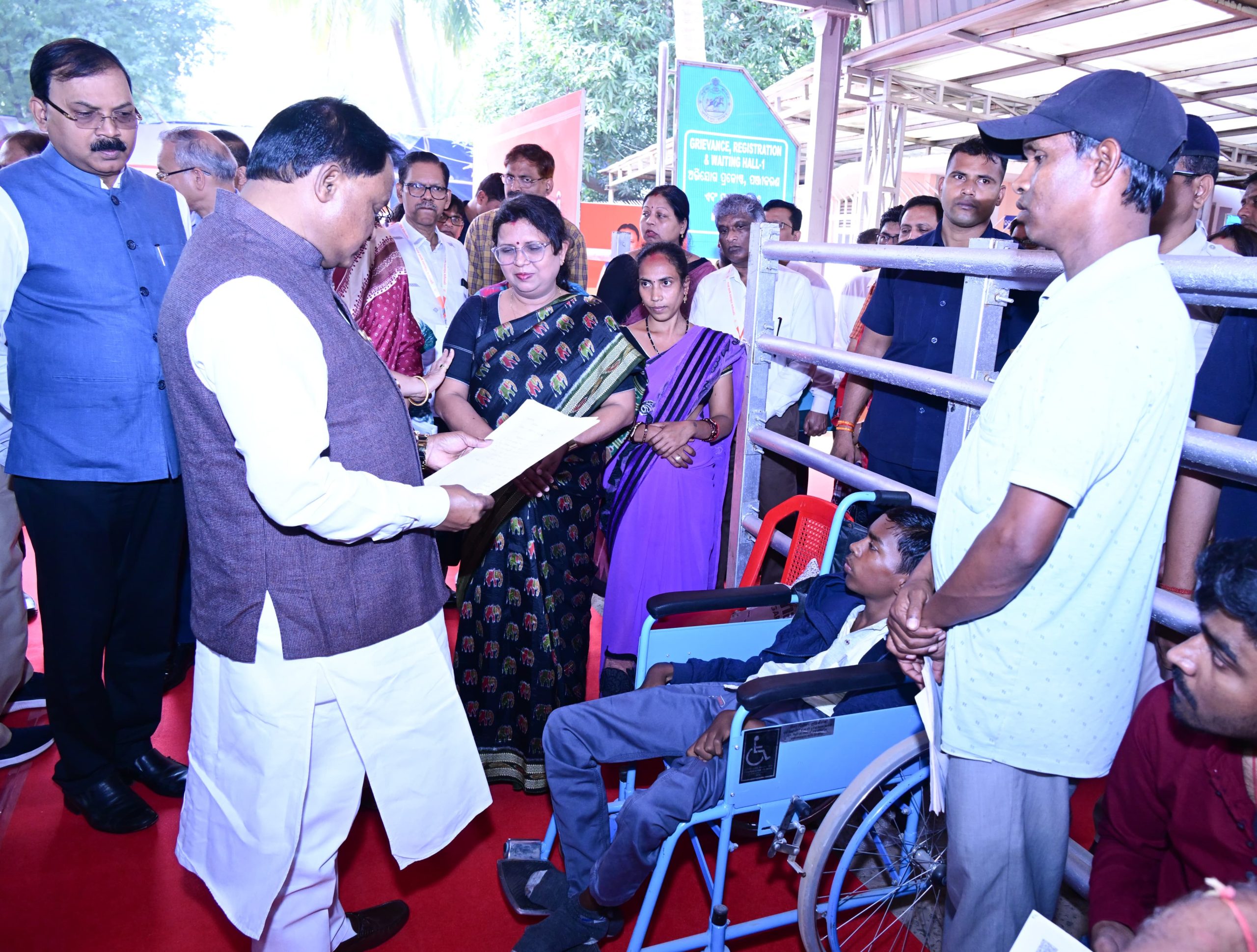 Odisha CM Ensures Immediate Medical Aid for 12-Year-Old Boy During Public Grievance Hearing