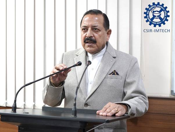 Jitendra Singh Reviews Microbial Research at CSIR-IMTECH, Highlights India’s Biotech Advancements