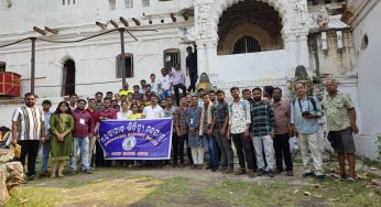 Gadamadhupur Walks Revives Forgotten Glory of Fort, Temple
