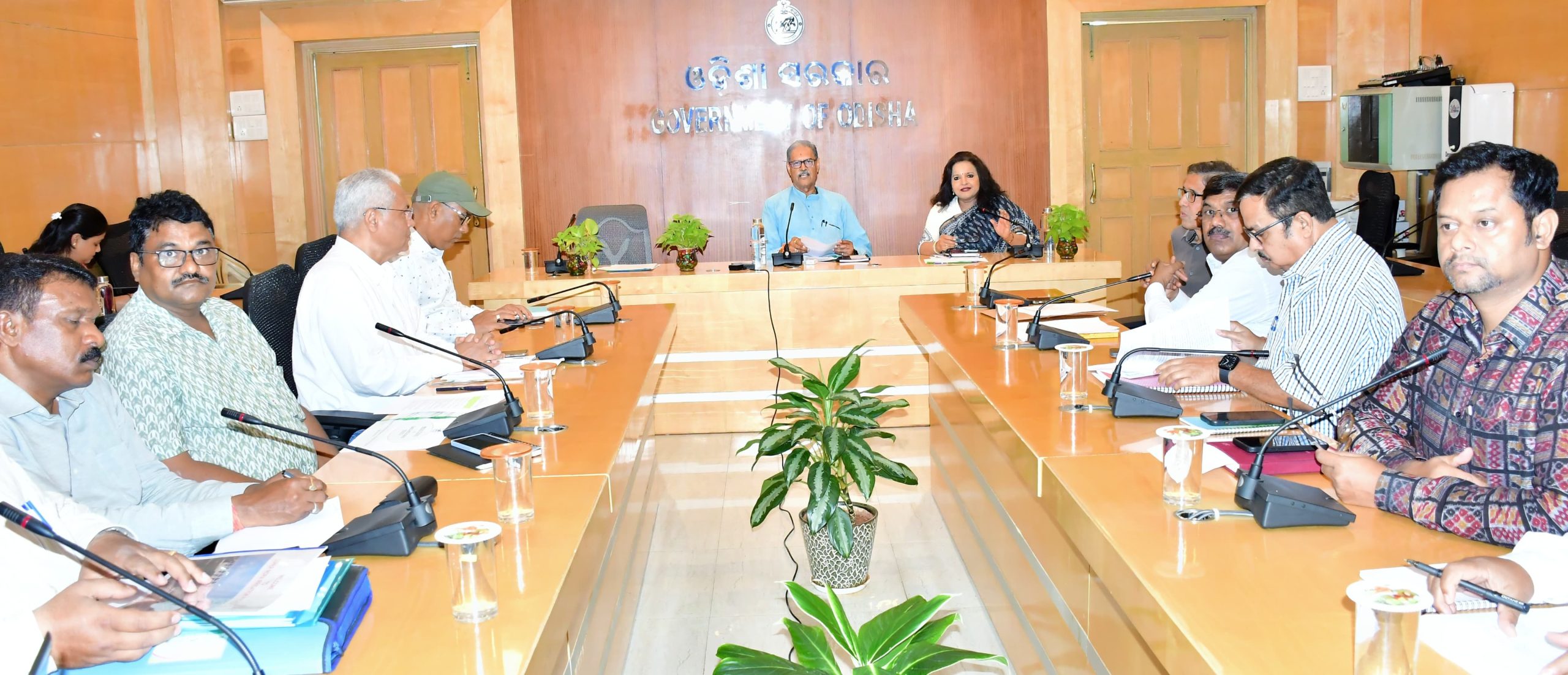 Deputy CM Reviews Upper Lanth and Lower Indra Irrigation Projects, Stresses Timely Execution to Curb Migration and Boost Agriculture