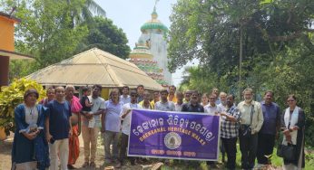 DHW Participants Clean and Explore Kumbheswar Temple on Raja Utsav