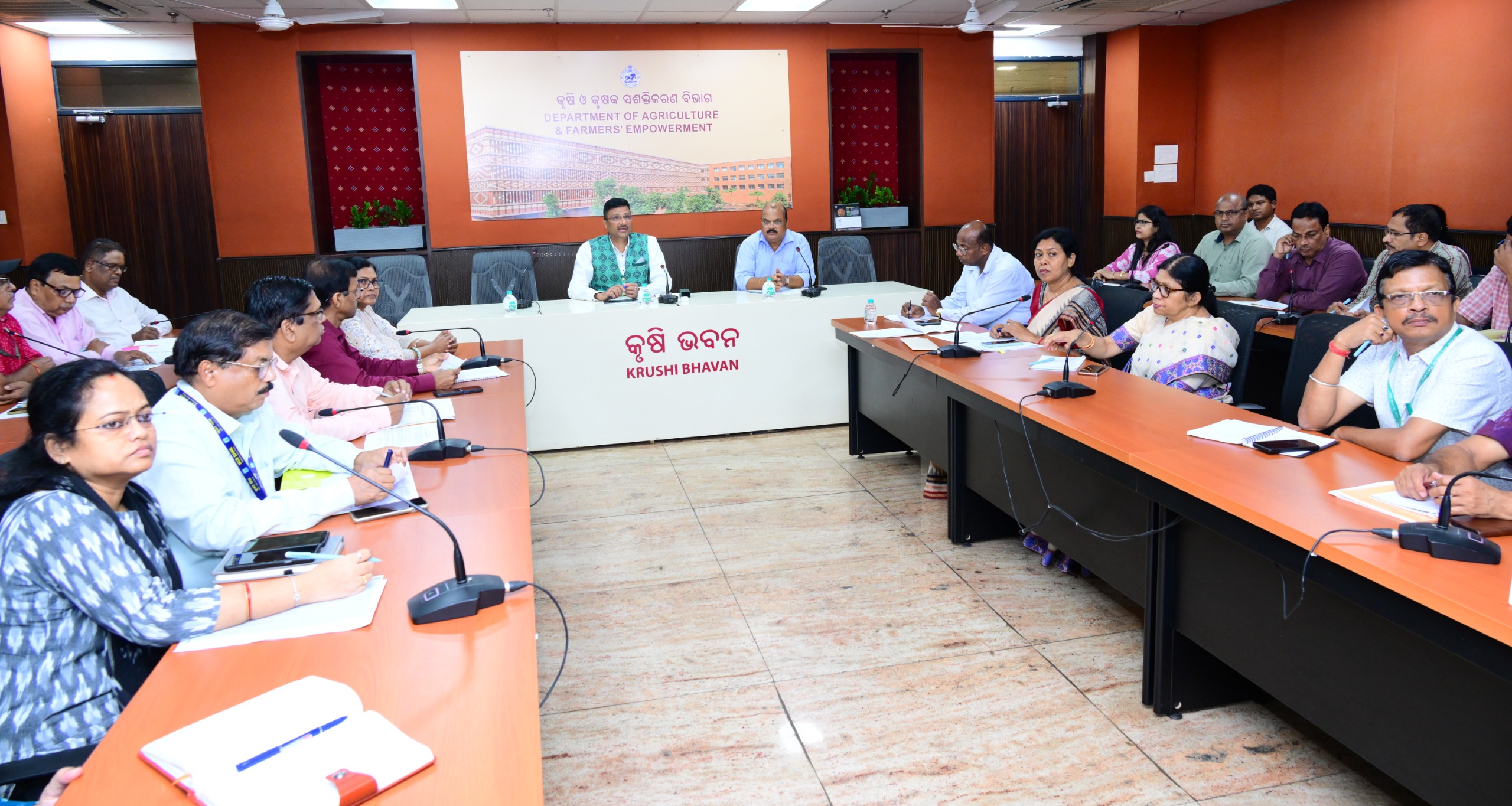 Favorable Monsoon Boosts Kharif Outlook: Odisha Officials Review Preparedness at Crop Weather Watch Group Meeting