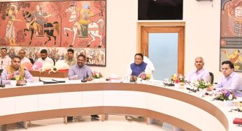 CM Majhi Lays Foundation for 471 Gram Panchayat Offices, Disburses ₹1,947 Crore Under Antyodaya Gruha Yojana