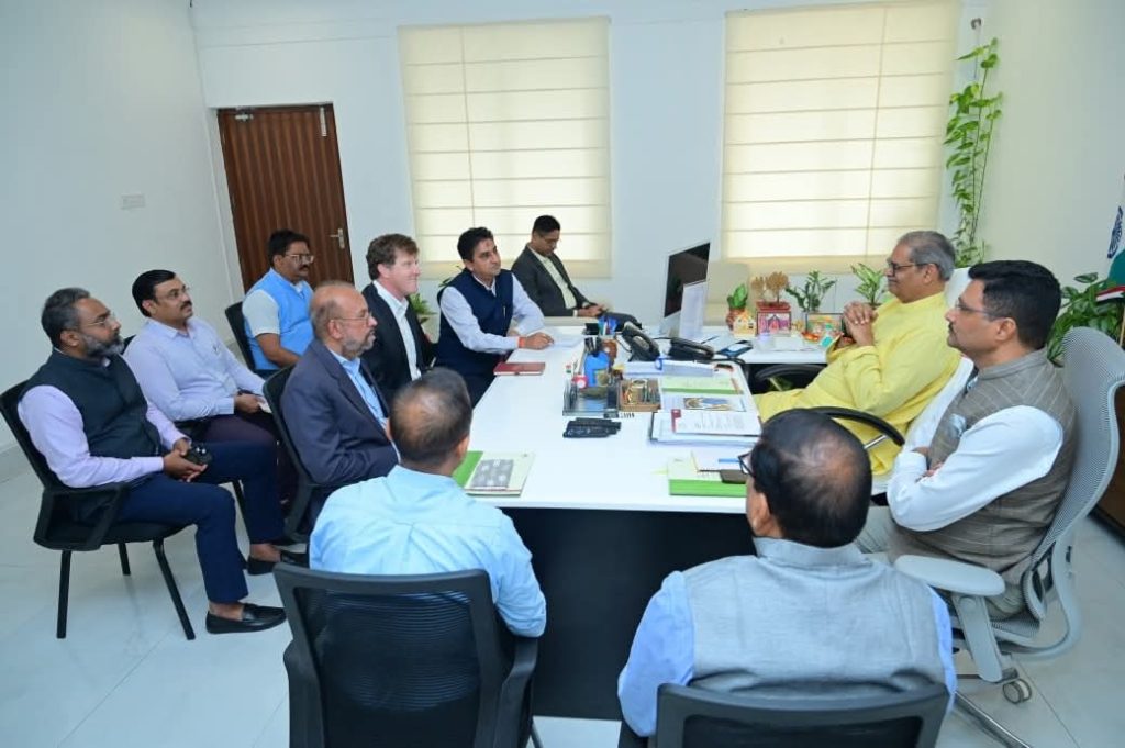 WhatsApp Image 2025-12-10 at 7.41