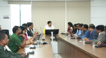 Housing and Urban Development Minister Reviews Flagship Schemes, Focus on Pothole Clearance