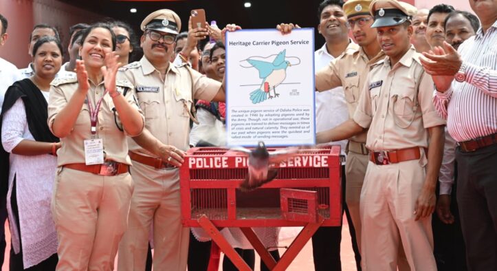 Odisha Police Showcase Historic Pigeon Service at Nyaya Sanhita Exhibition