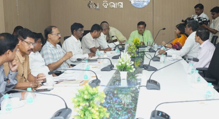 Odisha to Introduce ‘De-addiction Cess’, Revamp Excise Policy to Curb Alcohol Use