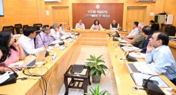 Odisha Targets 3 Lakh Solar Homes, Reviews DISCOM Efficiency