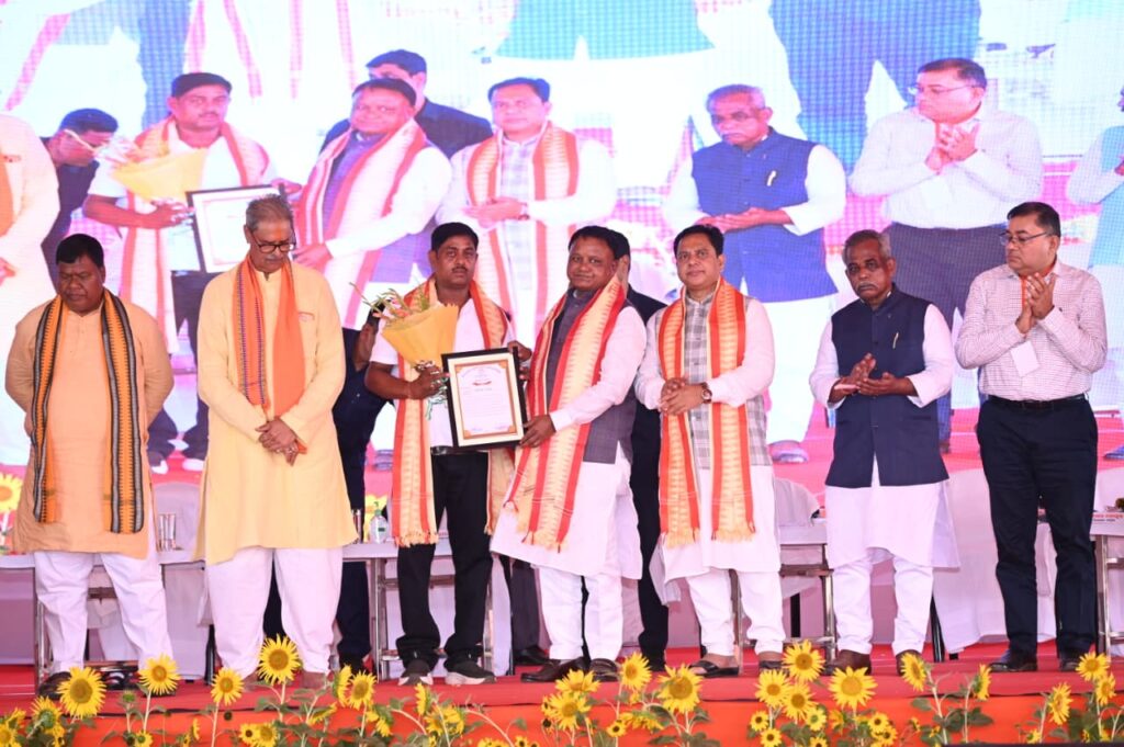 WhatsApp Image 2026-04-28 at 5.05