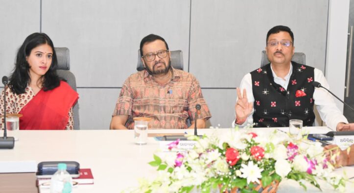Odisha Strengthens Citizen-Centric Revenue Services, Reviews Key Reforms and Digital Initiatives