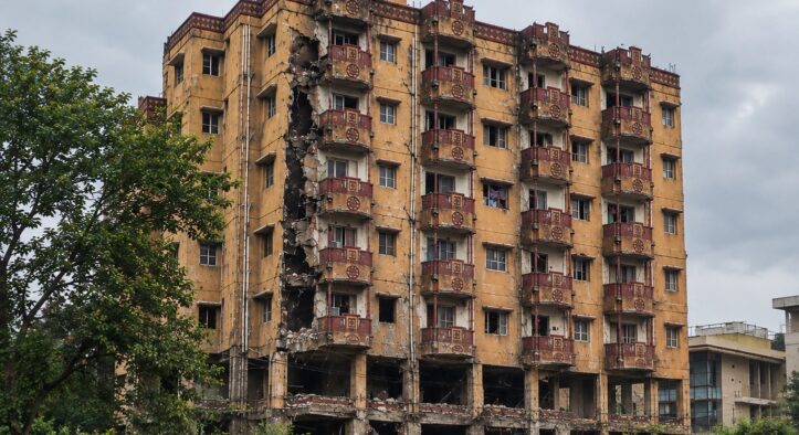 Odisha Steps Up Drive Against Unsafe Buildings, Private Structures Also Under Scanner